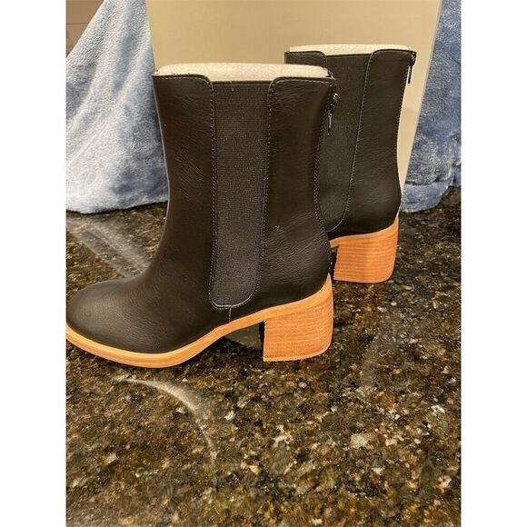 Oasis Society Shoes - Oasis Society Olivia Women's Black Chelsea Boots Chunky Heel Round Toe 7.5